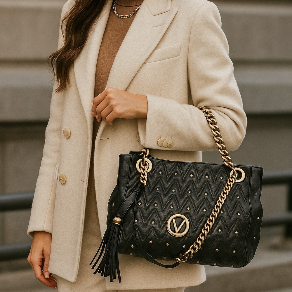 Valentino Luisa Rockstud Purse — Elegant Leather Handbag